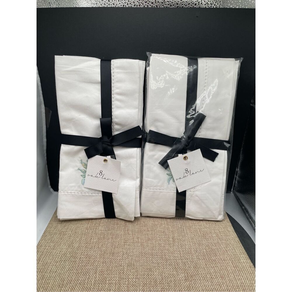 8 Park Lane Dinner Napkins Embroidered Flowers 2 Sets of 4 White Blue Yellow
